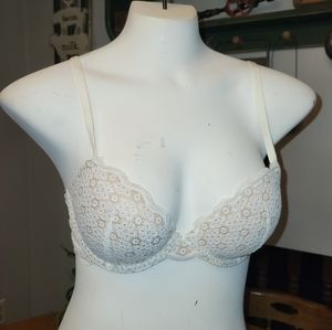 White/Tan AERIE Floral Lace Bra Size 32D